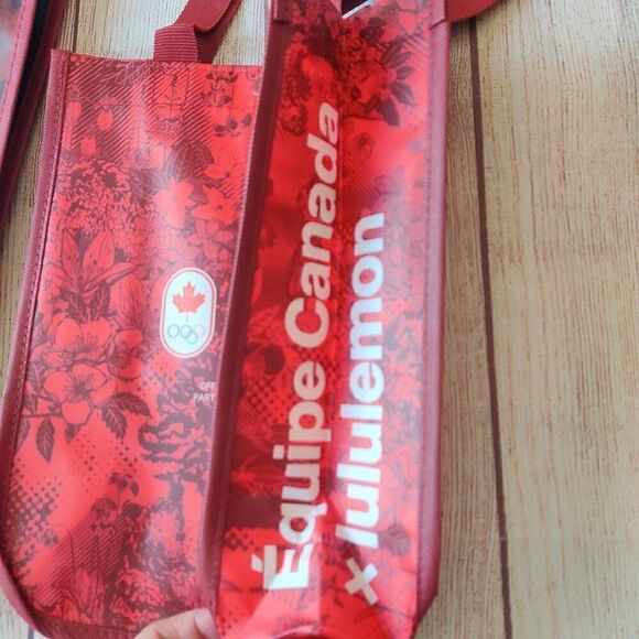 Lululemon limited edition 2024 Olympics reusable shopping bags - Picture 5 of 9